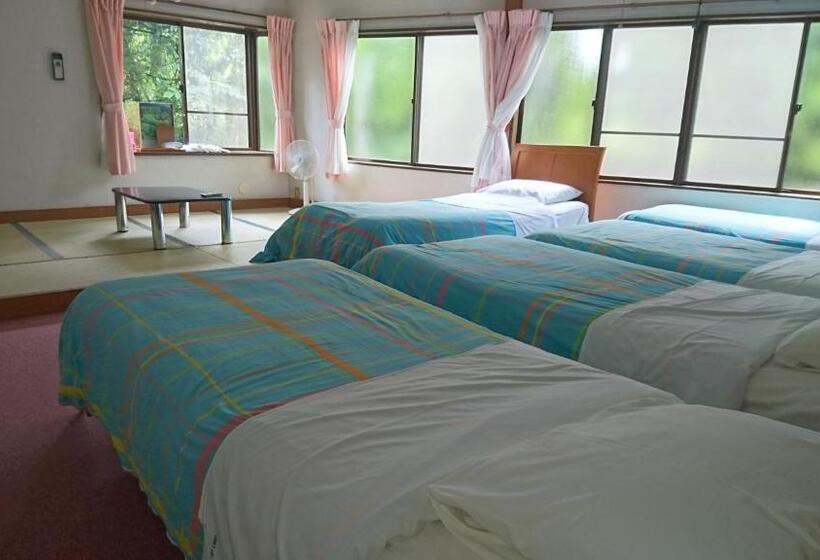 پانسیون Inn Yamanami