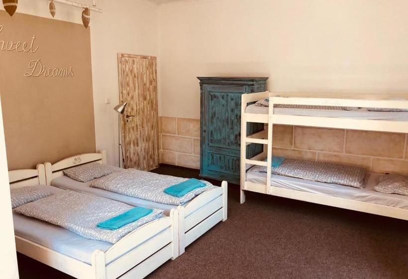 פנסיון Penzion Pod Ozvěnou