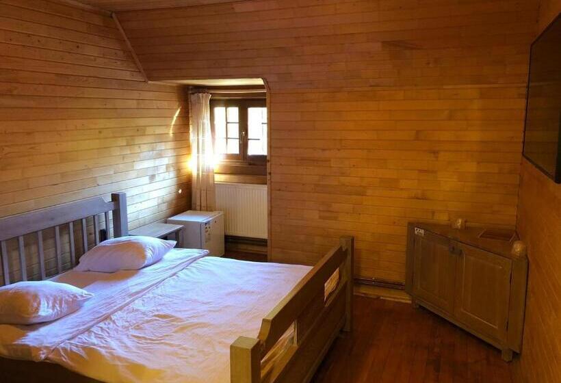 펜션 Păstrăvăria Alex