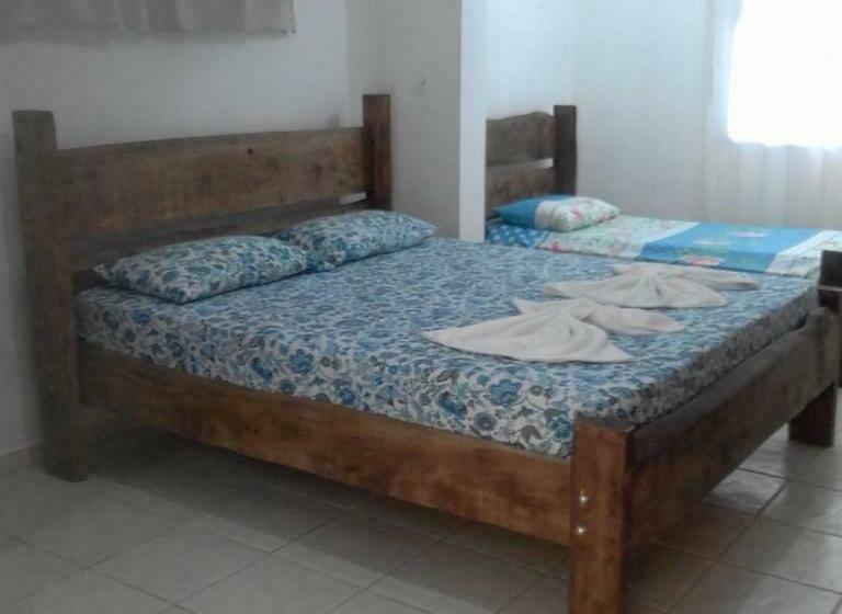 ペンション Recanto Praia Peruibe