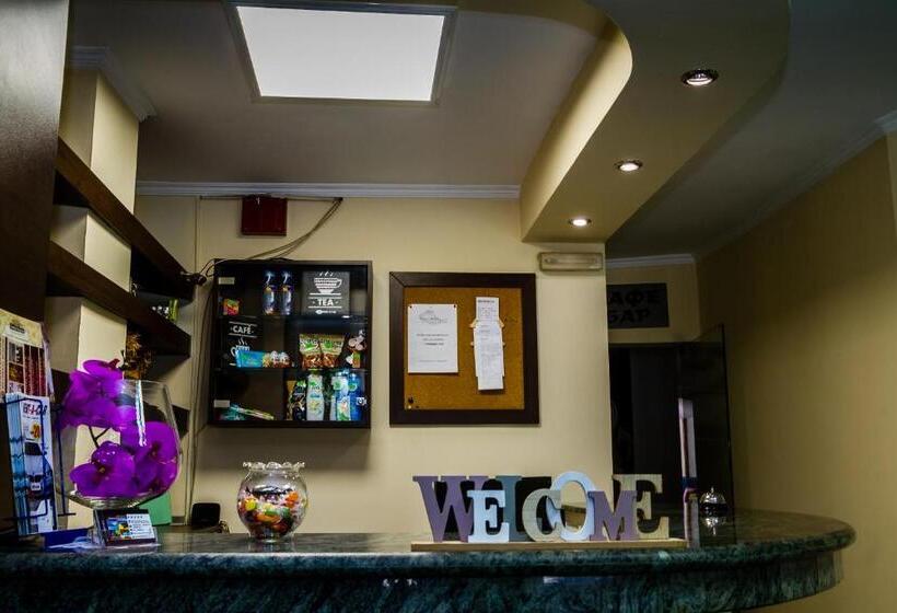 ペンション Sezoni South Burgas