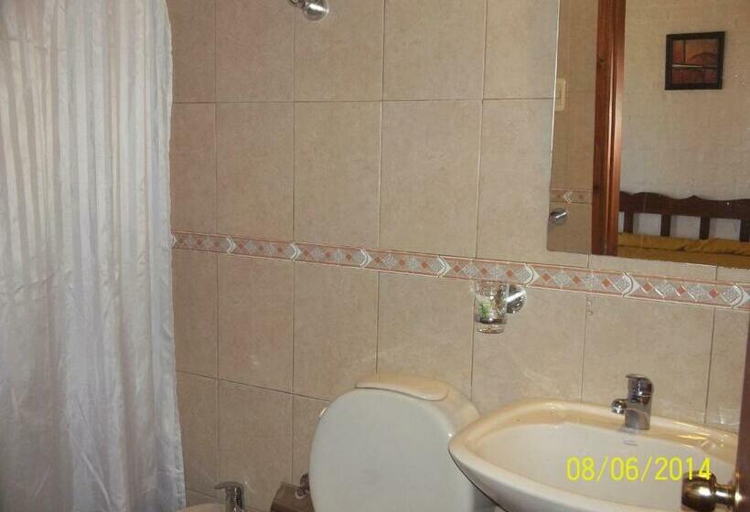 استراحتگاه Termas Sol Y Luna