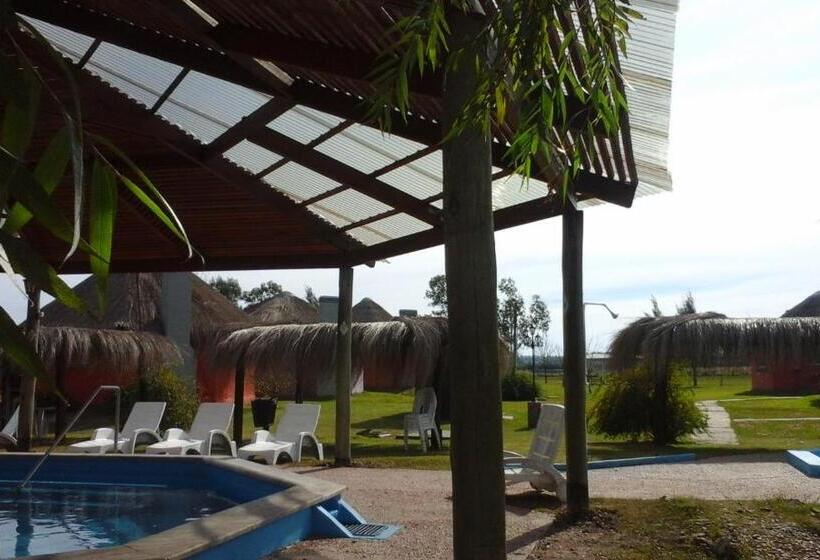 استراحتگاه Termas Sol Y Luna