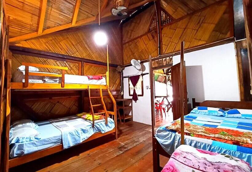 Общежитие Hostal Mirada Al Mar