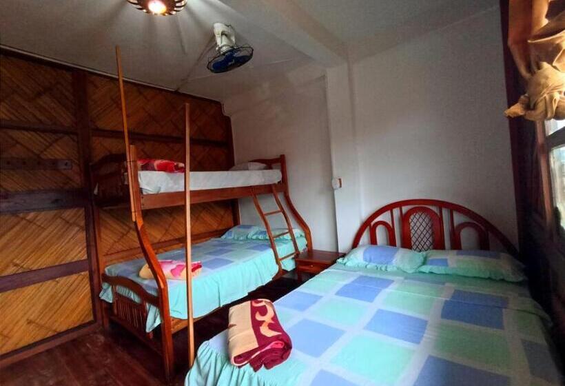 Общежитие Hostal Mirada Al Mar