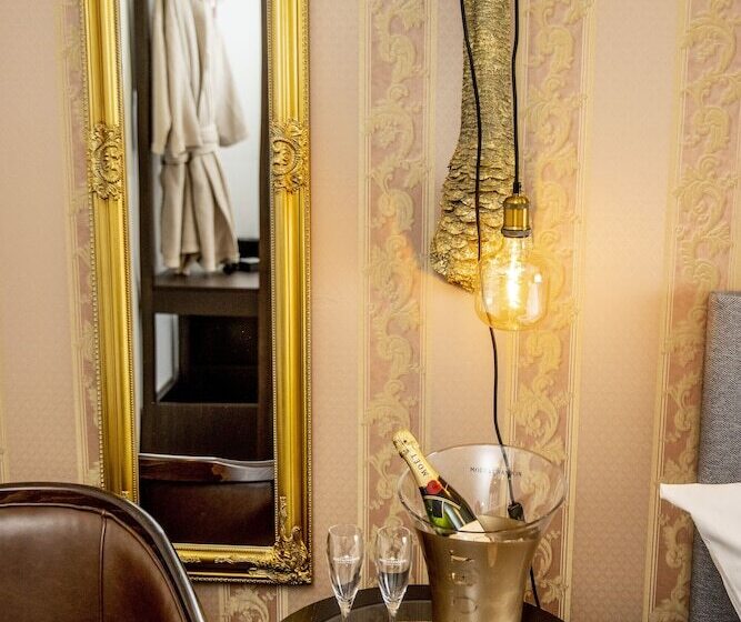 تختخواب و صبحانه Godstedlund