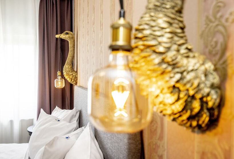 تختخواب و صبحانه Godstedlund