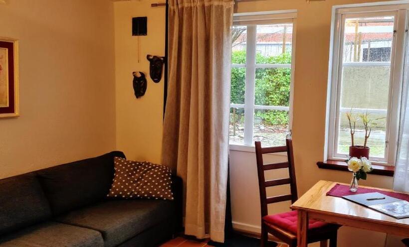 Bed and Breakfast Munkamöllan Logi Skåne Tranås