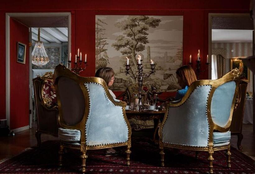 مبيت وإفطار Wedevågs Herrgård
