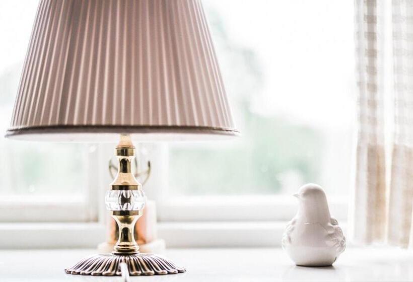 مبيت وإفطار Wedevågs Herrgård