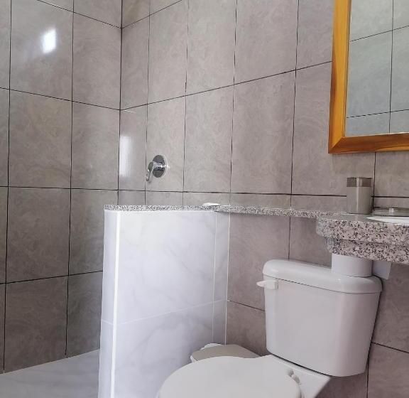 Bed and Breakfast Wipeout Cabaña Restaurant