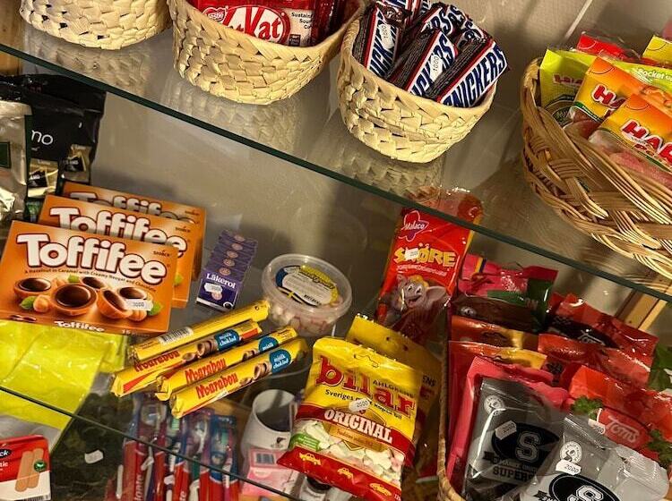 Brålanda Hotell Och Vandrarhem