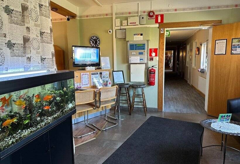 Brålanda Hotell Och Vandrarhem