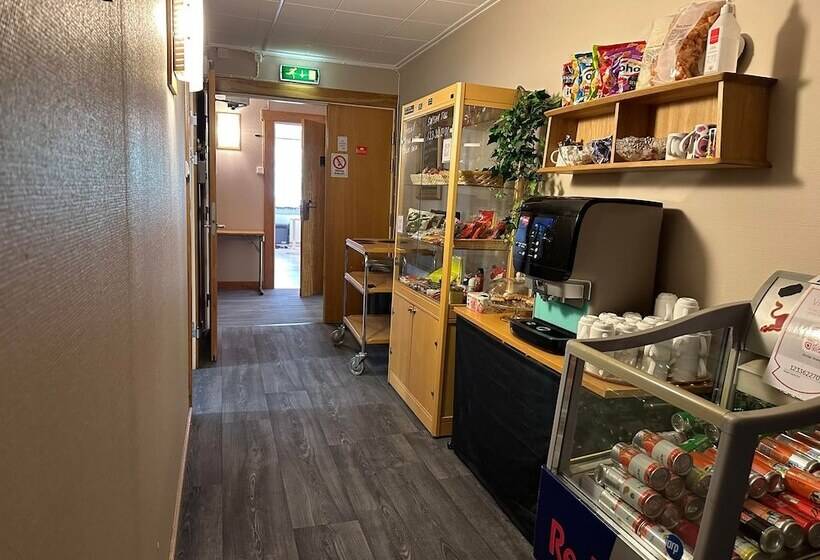 Brålanda Hotell Och Vandrarhem