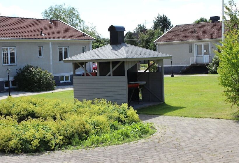 Brålanda Hotell Och Vandrarhem