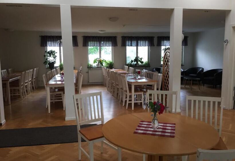 Brålanda Hotell Och Vandrarhem