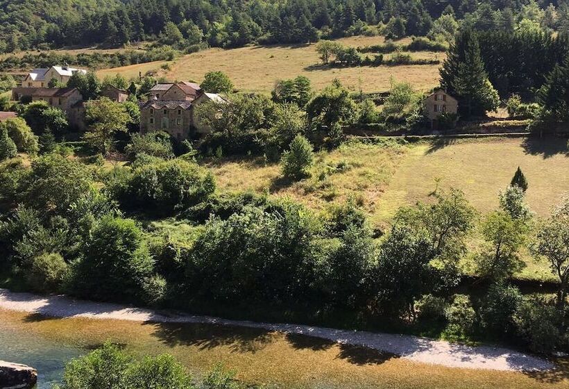 酒店 Hôtel Restaurant Le Parisien