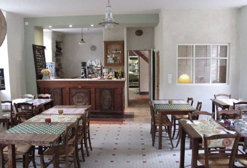 فندق Hôtel Restaurant Le Parisien