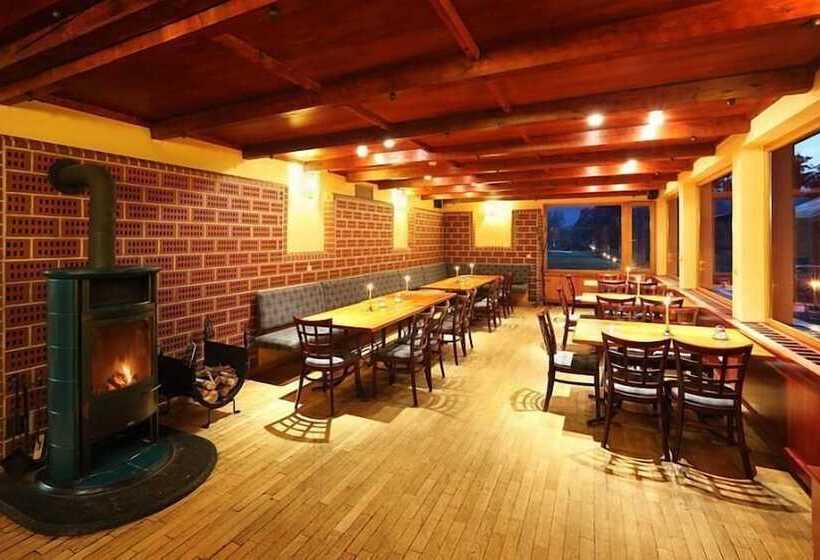 בית מלון כפרי Ostrov