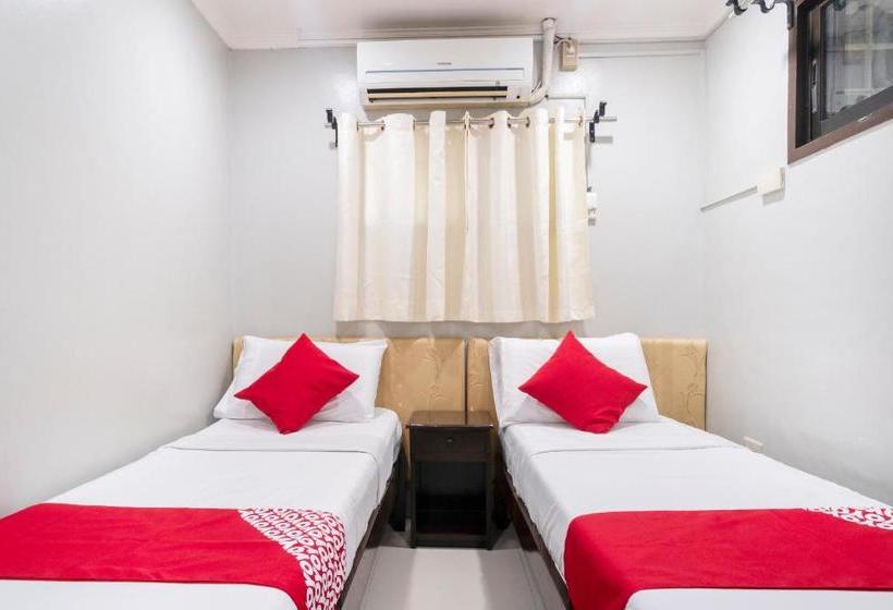 هتل Oyo 557 Samantha S Apartelle