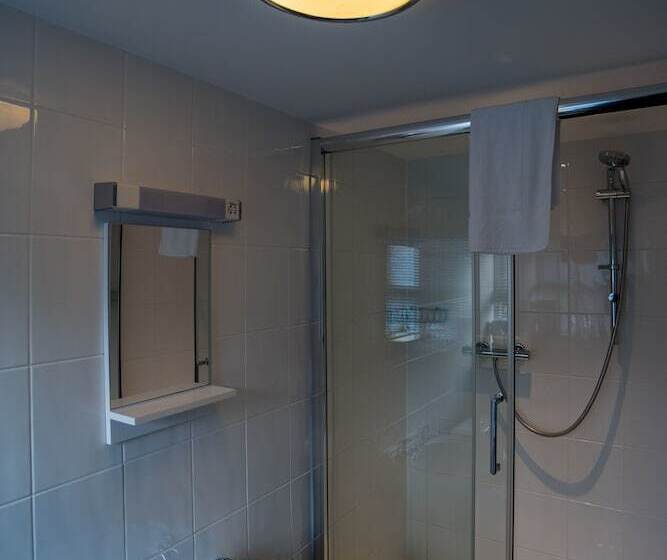 בית מלון כפרי Brewers Inn