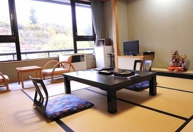 酒店 Yushin No Yado Kangetsu