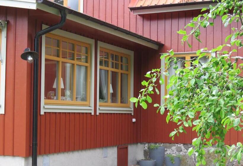 Karlsberg Gård B&b