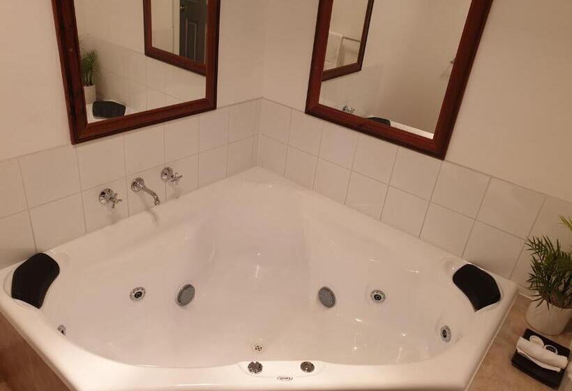 Мотель Chateau Bass