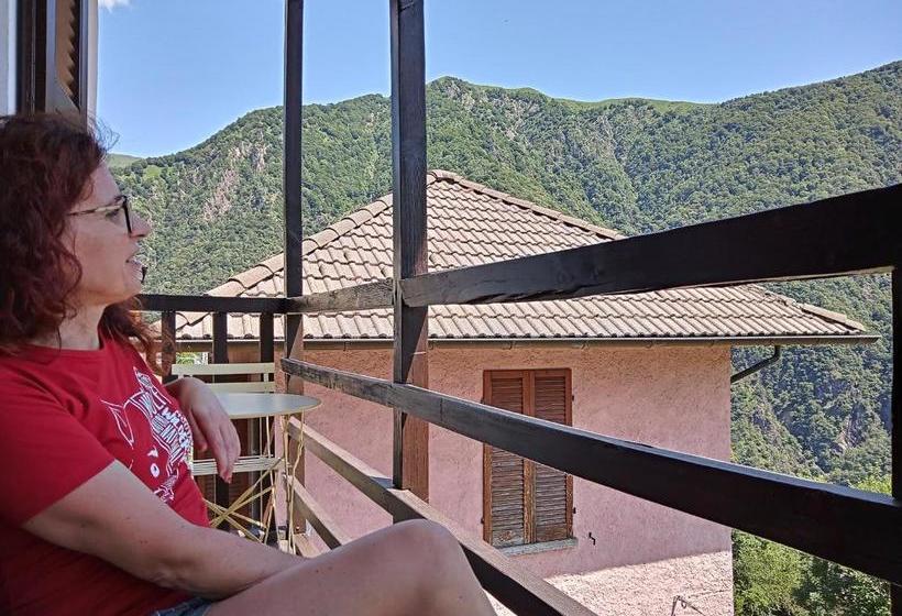 Ostello Del Parco Di Cicogna