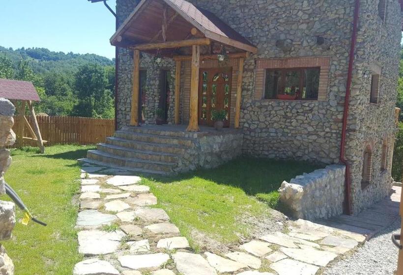 بنسيون Casa Din Piatra