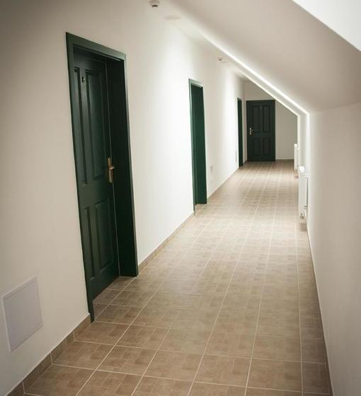 Пансион Palenica Jelsovce