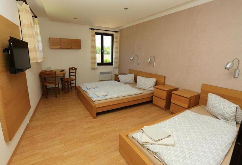 펜션 Penzion Marie   žumberk