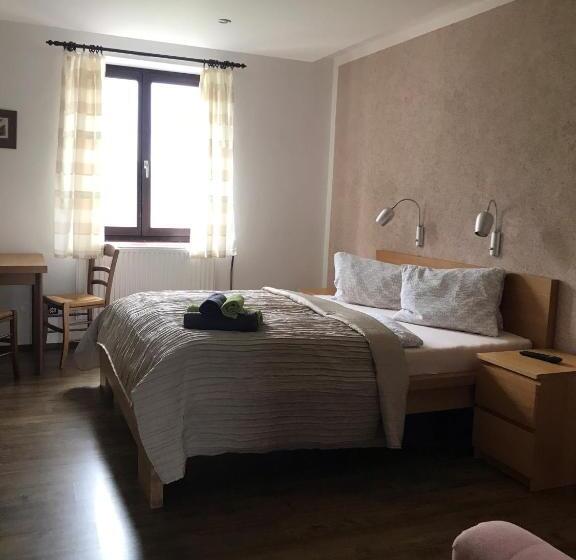 펜션 Penzion Marie   žumberk