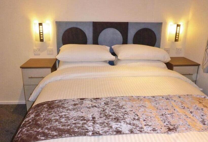 منتجع Allerton Park