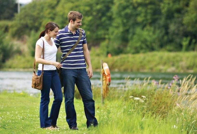 אתר נופש South Lakeland Leisure Village