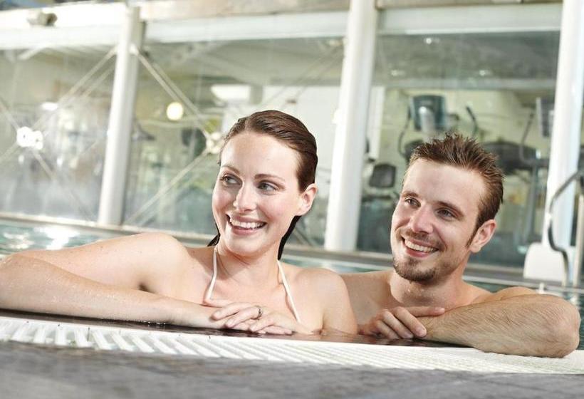 אתר נופש South Lakeland Leisure Village