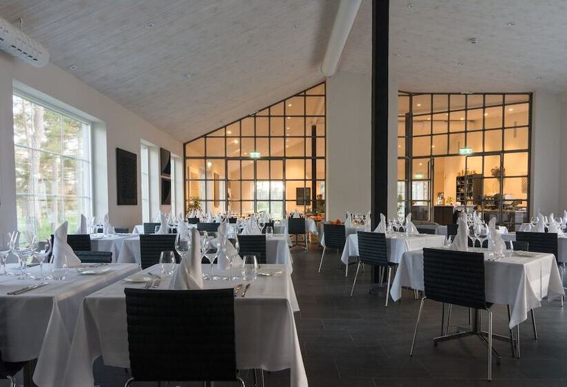 Strandakar Hotell & Restaurang