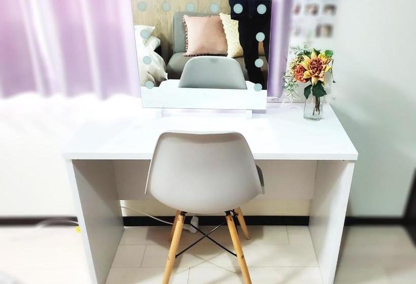 Femalefriendly Rooms At Crane Peace Tower