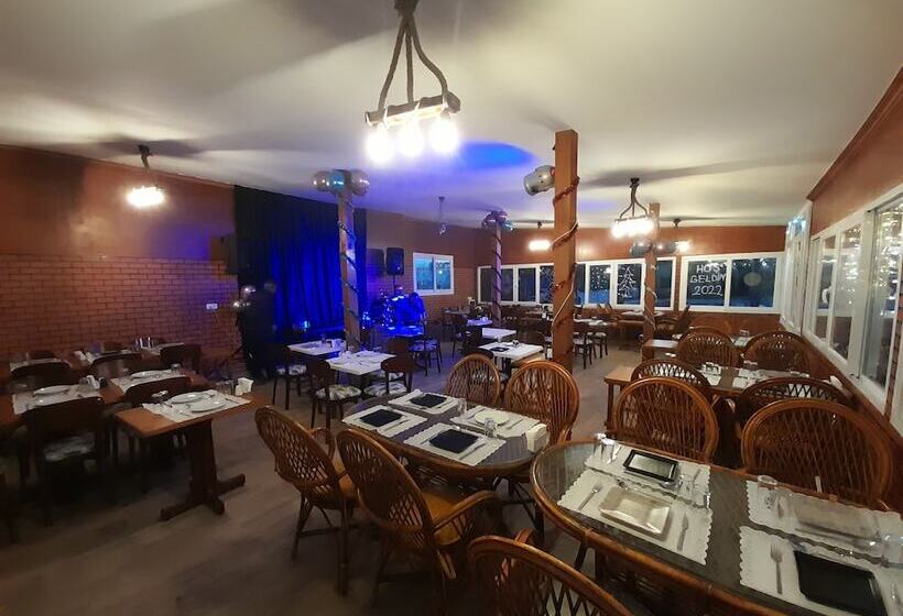 호텔 Infinity Ruby