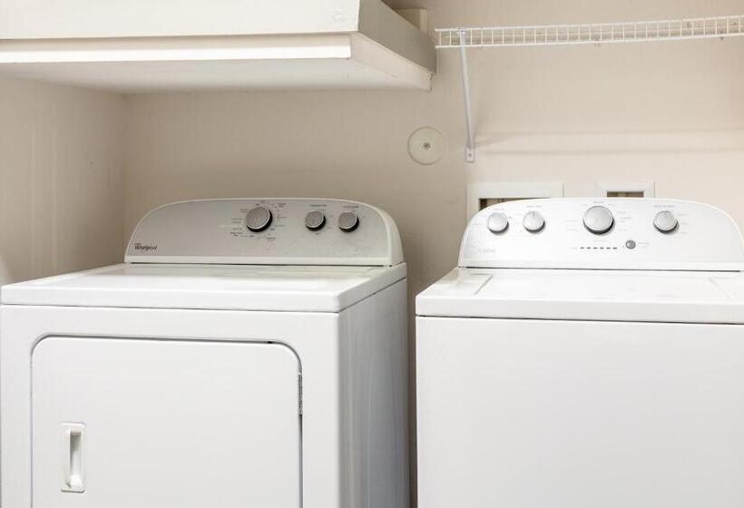 Kasa Love Fieldmedical District Dallas