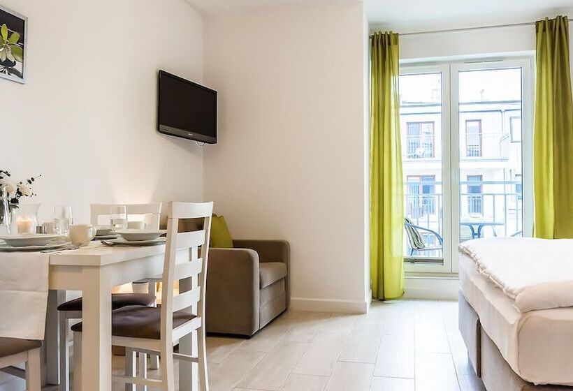 Vacationclub Aquamarina Apartments