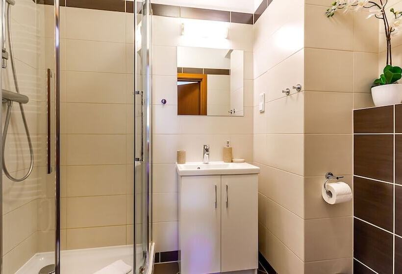 Vacationclub Aquamarina Apartments