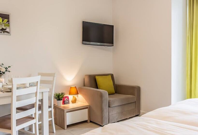 Vacationclub Aquamarina Apartments