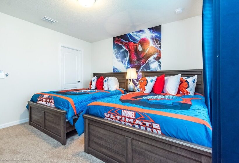 6 Bd 5 Bh House Game Room Pool Spa