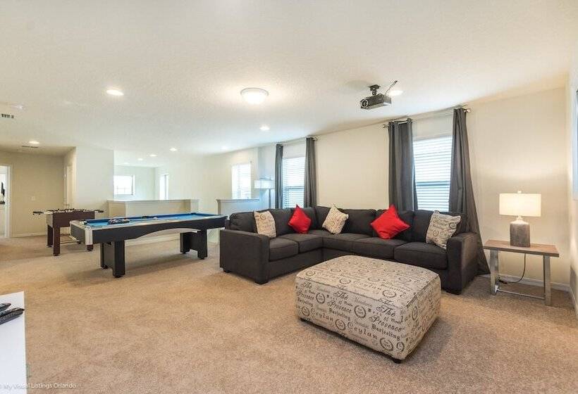 6 Bd 5 Bh House Game Room Pool Spa