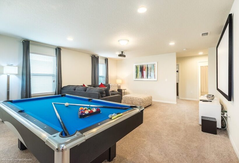 6 Bd 5 Bh House Game Room Pool Spa