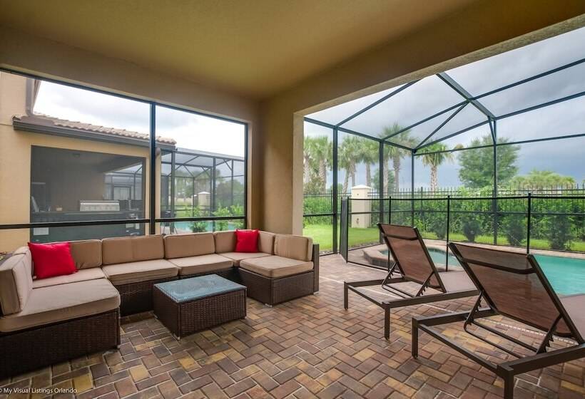 6 Bd 5 Bh House Game Room Pool Spa