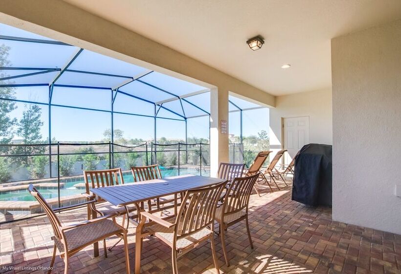 7 Bd 5.5 Bh Villa Game Room Pool Spa