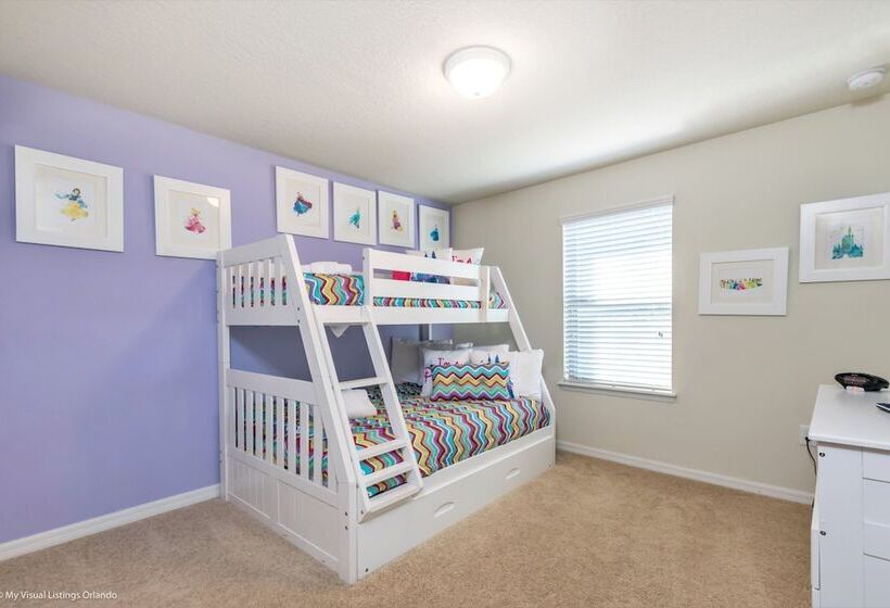 7 Bd 5.5 Bh Villa Game Room Pool Spa