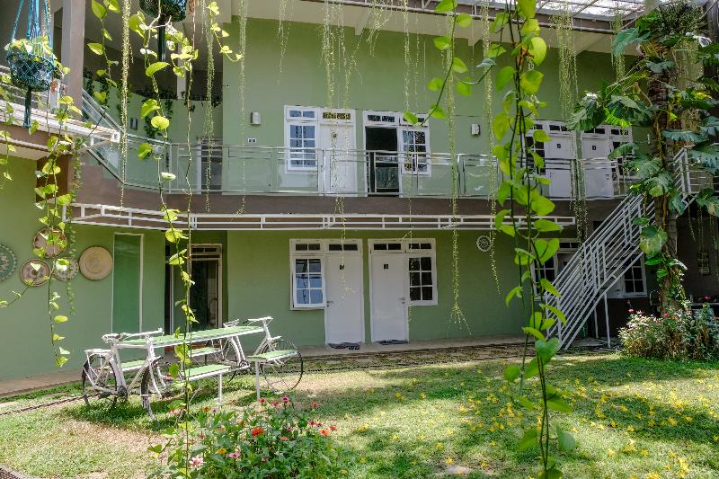 הוסטל Spot On 1712 Griya Shanta Residence